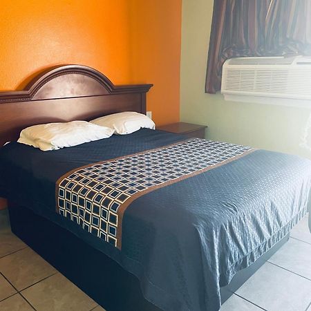 Belmont Motel Розуел Екстериор снимка