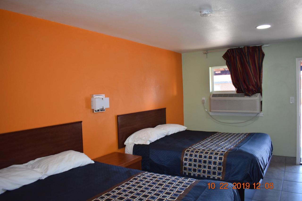 Belmont Motel Розуел Екстериор снимка